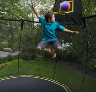 trampoline attività